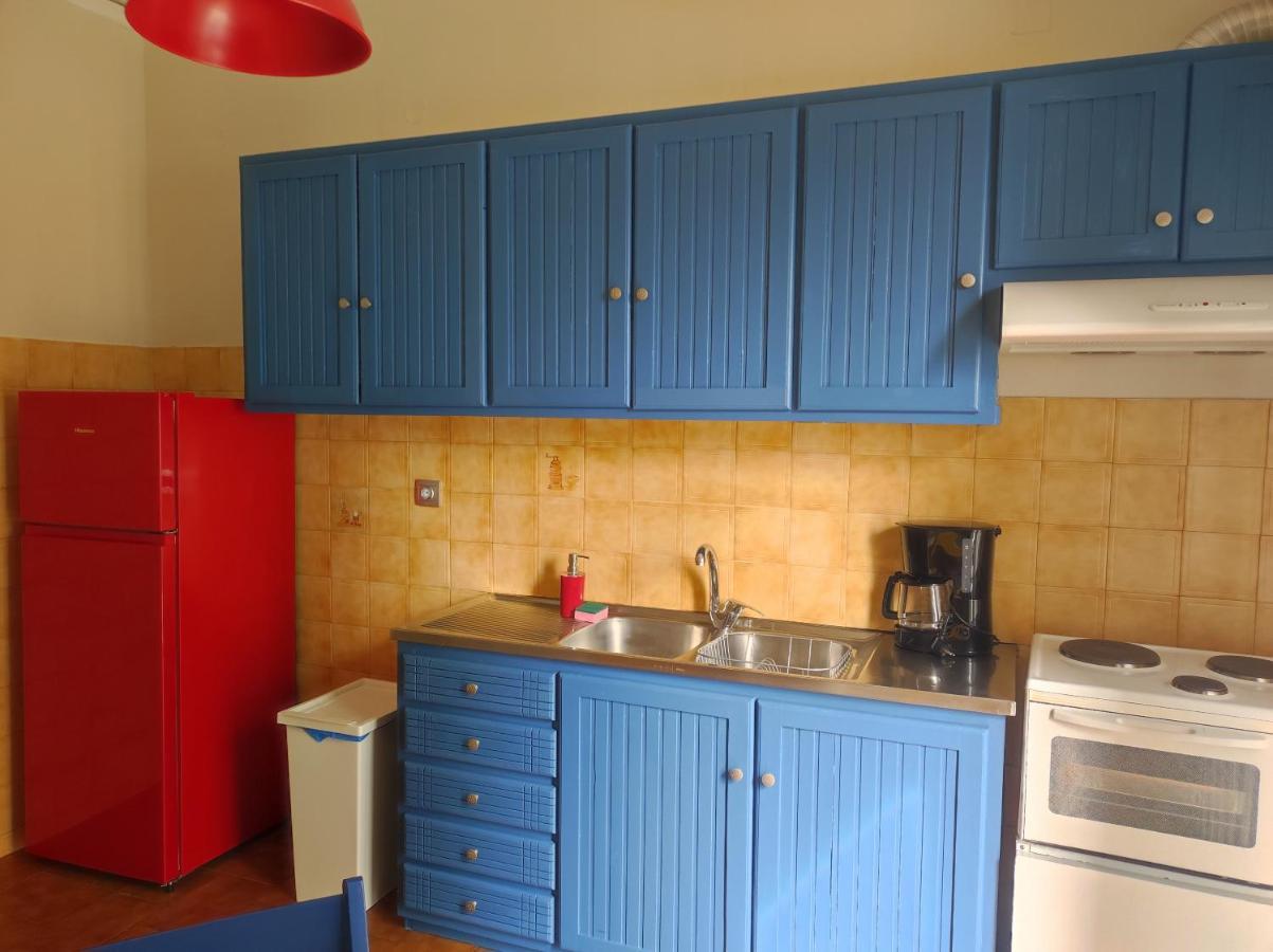 Cozy And Friendly Flat In Nafplio Apartment Exterior photo